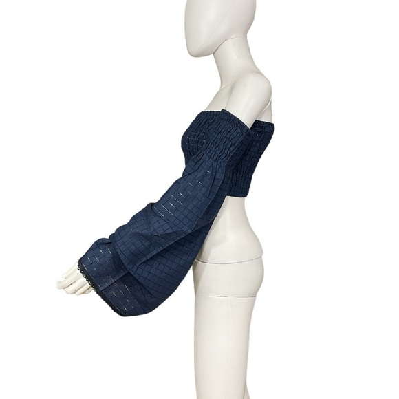 Blue Tube Top Blouse
New - Picture 5 of 10